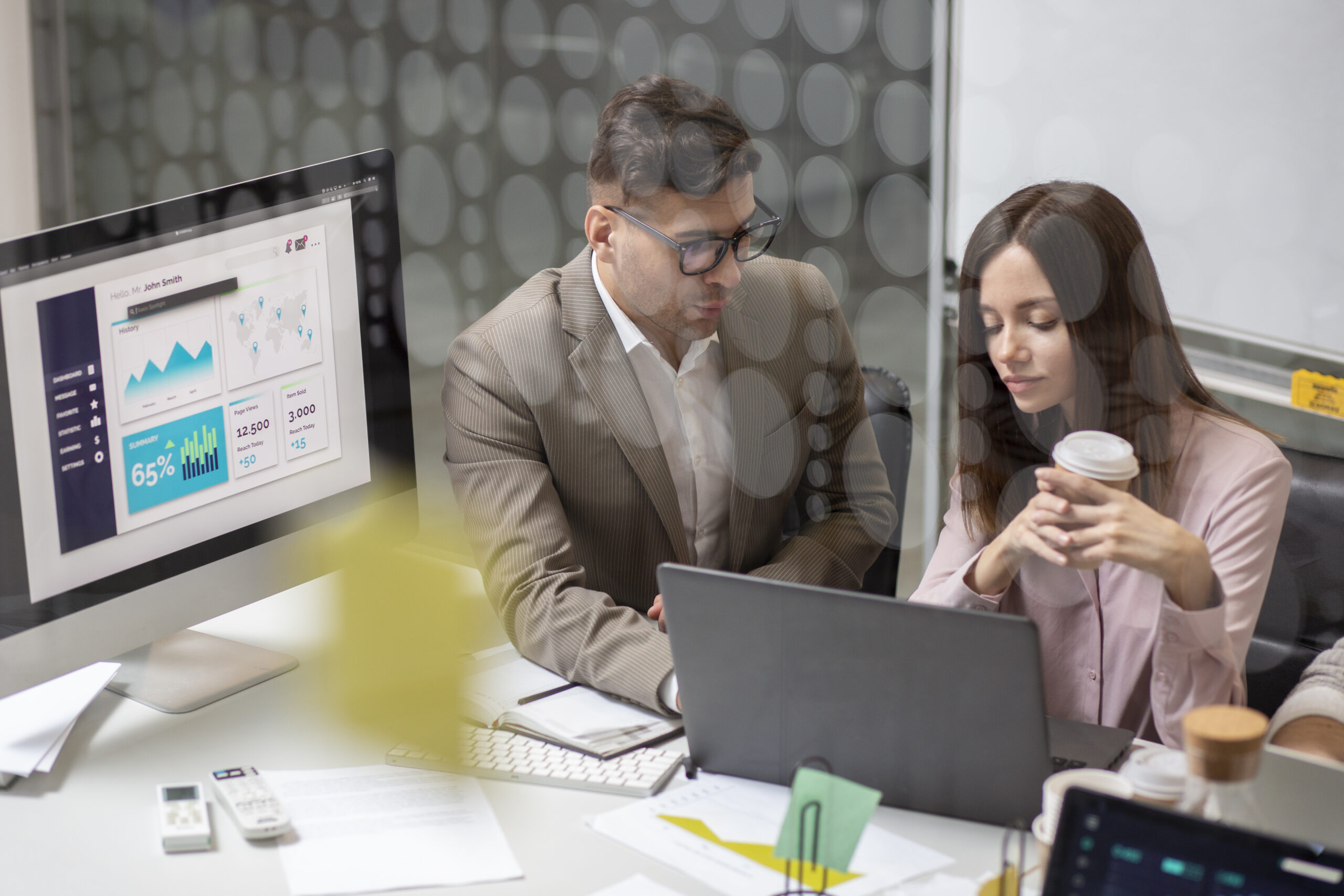 modern-equipped-computer-lab